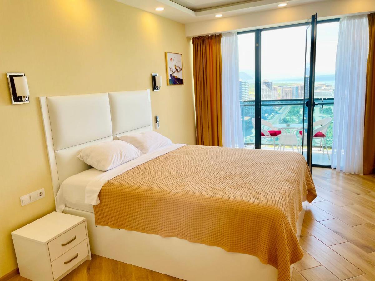 Sea View Apartments Orbi Beach Tower Batumi Eksteriør billede
