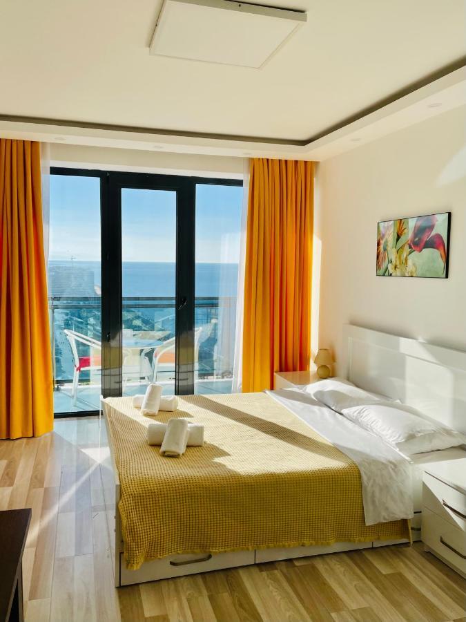Sea View Apartments Orbi Beach Tower Batumi Eksteriør billede
