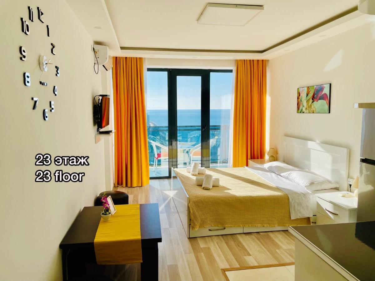 Sea View Apartments Orbi Beach Tower Batumi Eksteriør billede