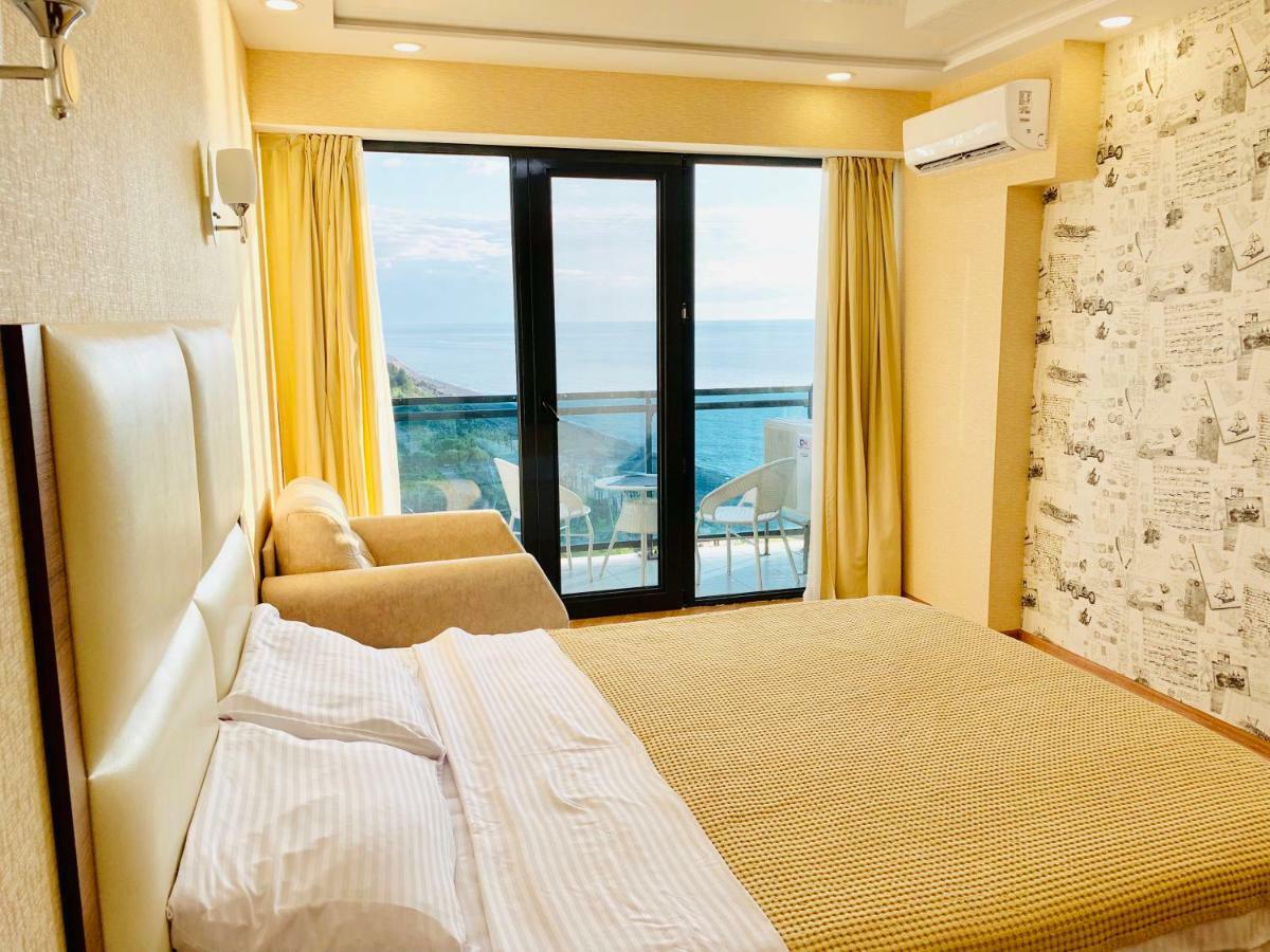 Sea View Apartments Orbi Beach Tower Batumi Eksteriør billede
